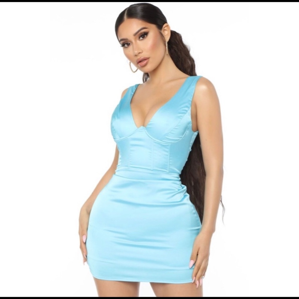 COPY - NWT Fashion Nova Dress - Small